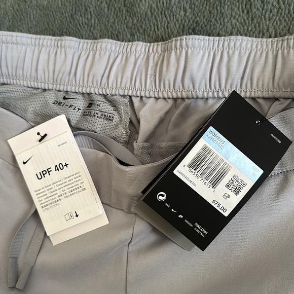 Nike dri fit golf womens upf 40 sunblock ultra violet protection shorts medium - Picture 4 of 4